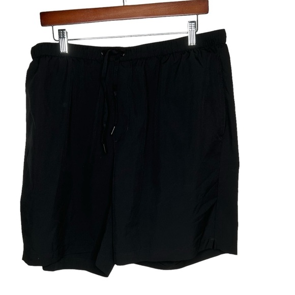RFX Rainforest Mens X-Large Athletic Shorts Elastic Pocket Drawstring Black - Picture 1 of 3